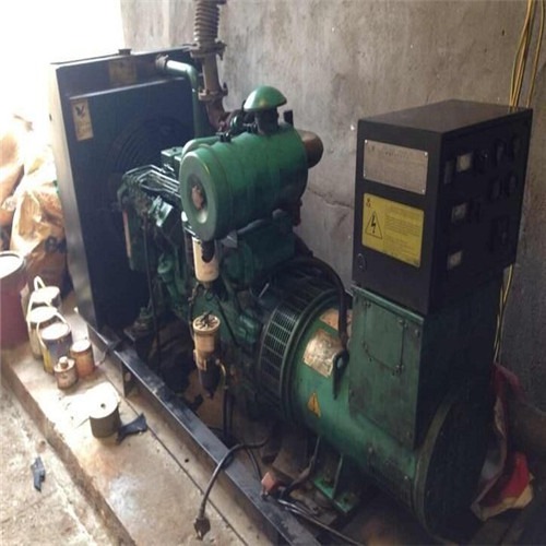 婁底柴油發(fā)電機(jī)出租 大租賃型靜音柴油發(fā)電車（提供周邊服務(wù)）