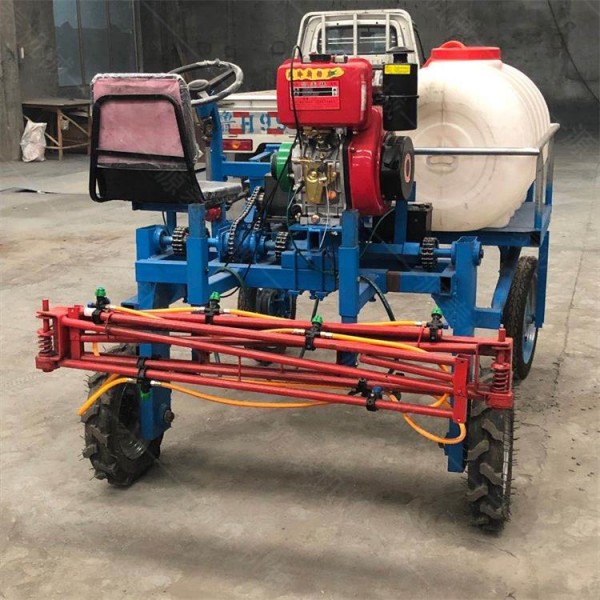 供應(yīng)四輪打藥機(jī) 小型自走式噴霧器 打